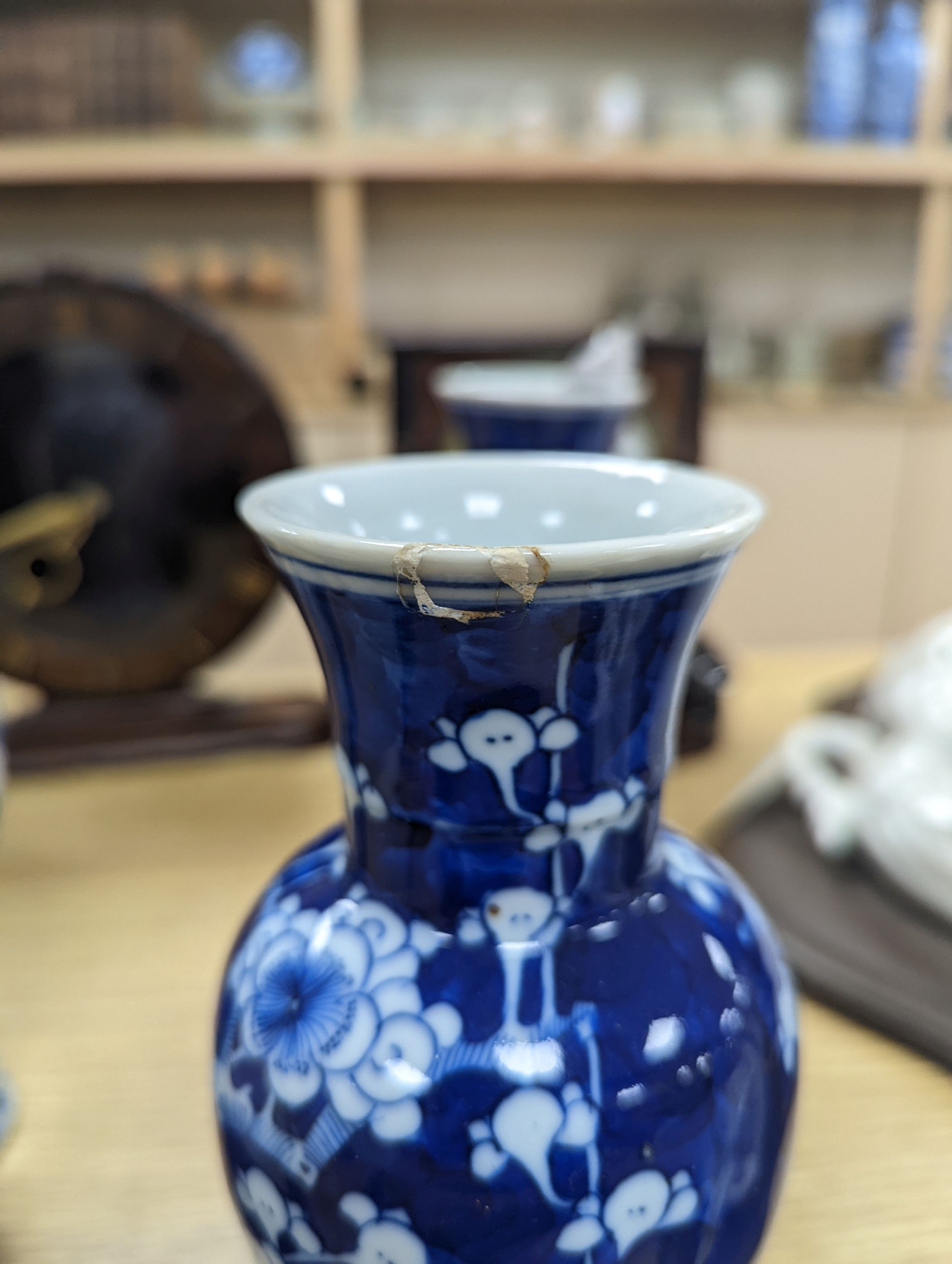 Three Chinese blue and white vases, late 19th/early 20th century, the tallest 19.5 cm